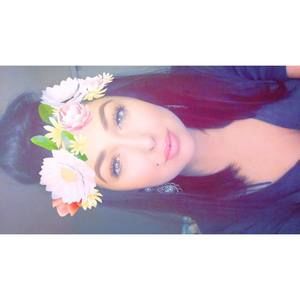 Meet your Posher, Serina